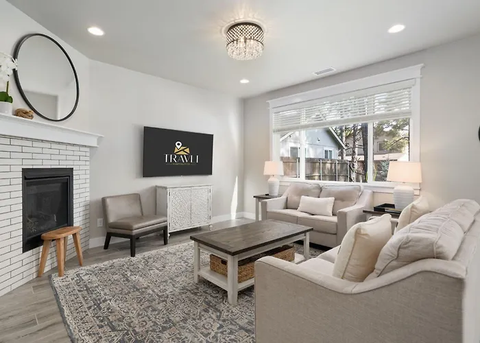 Alamo Alpine Retreat Holiday home *